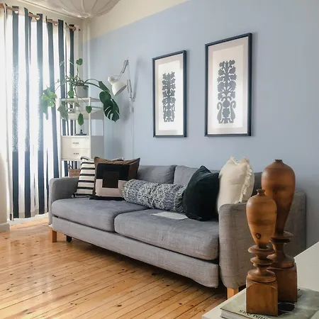 Bright Designer Flat Steps From Galata
